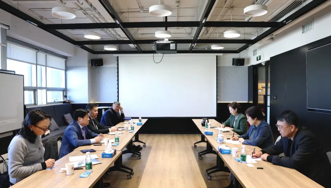 张力总经理会见蒙古国“蒙中贸易促进会”董事长宾巴苏伦·恩赫阿马格兰一行
